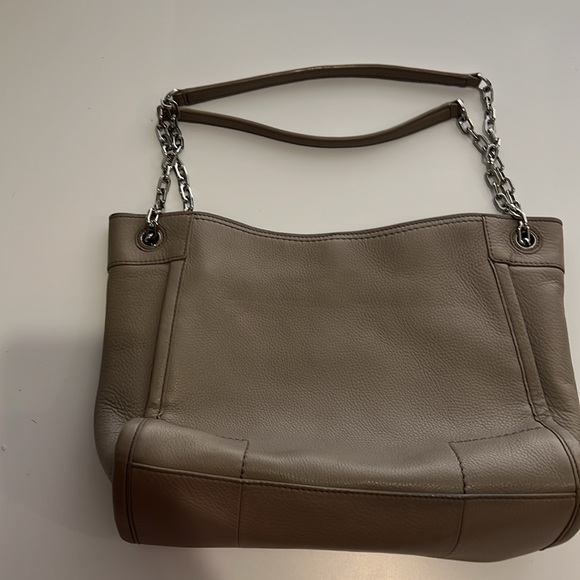 Tory Burch tote - Picture 2 of 4